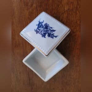 Cobalt Blue Floral Porcelain Ring Box (114)